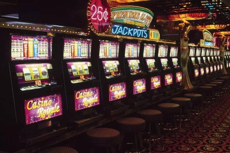buffalo အွန်လိုင်း စလော့ Jackpot Slot ဂိမ်း မြင်ကွင်း